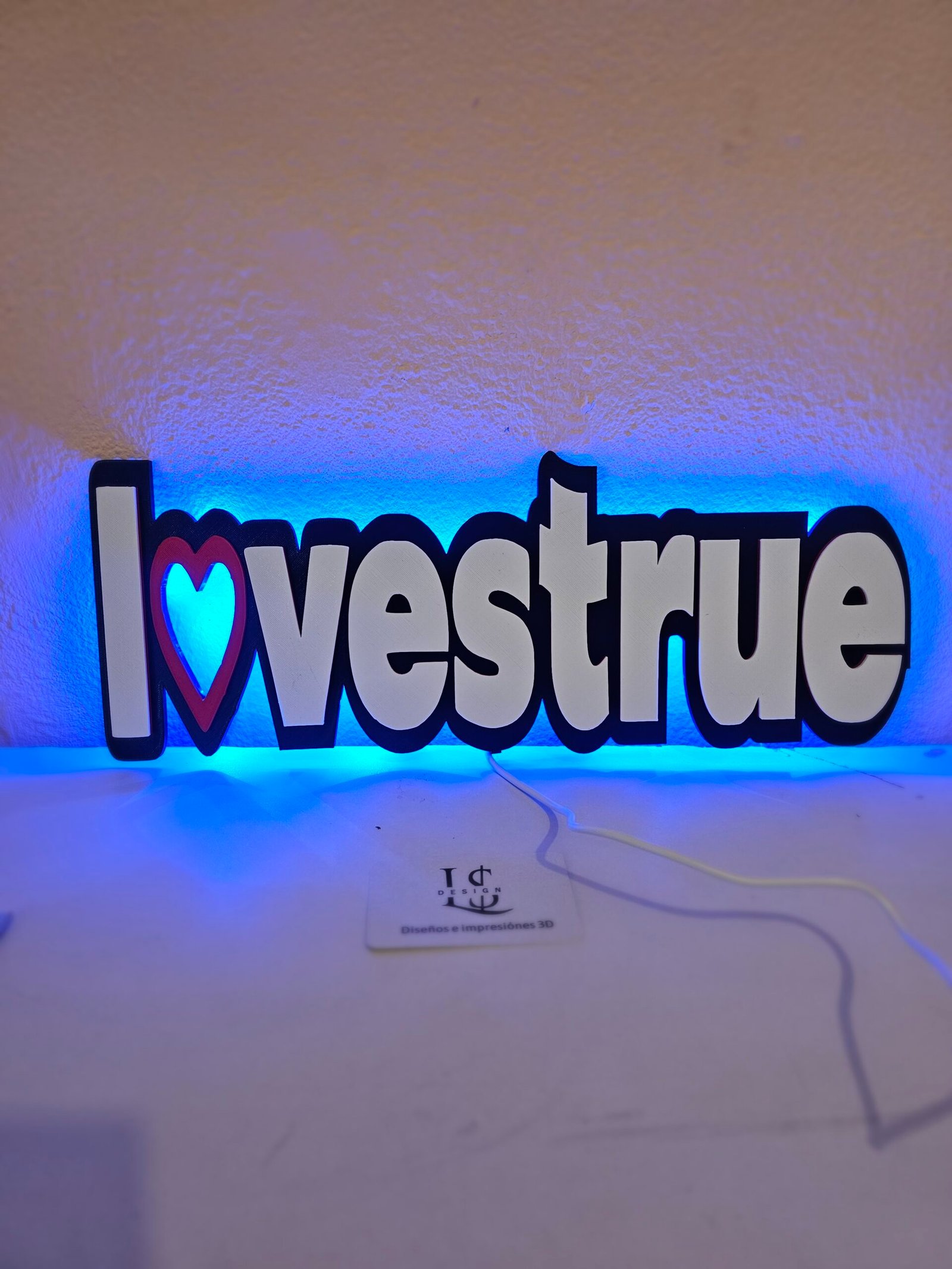 LUZ4